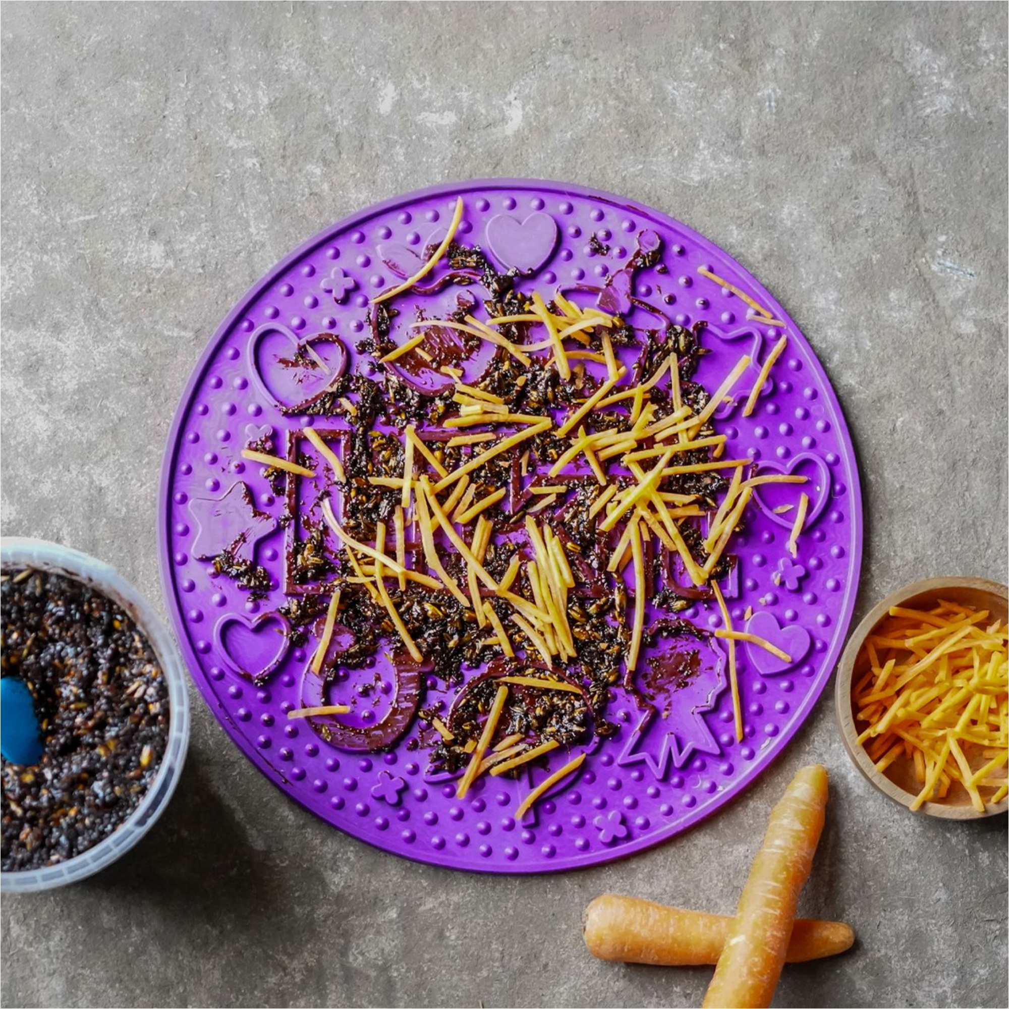 2026 Likit Graze Maze Lick Mat 1561619 - Lilac